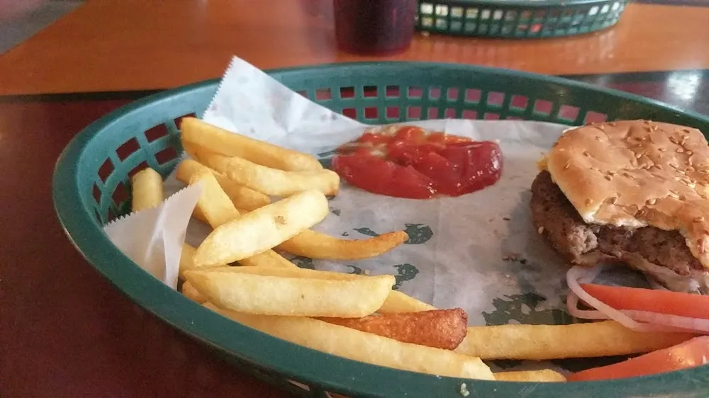 Cheeseburger & Fries