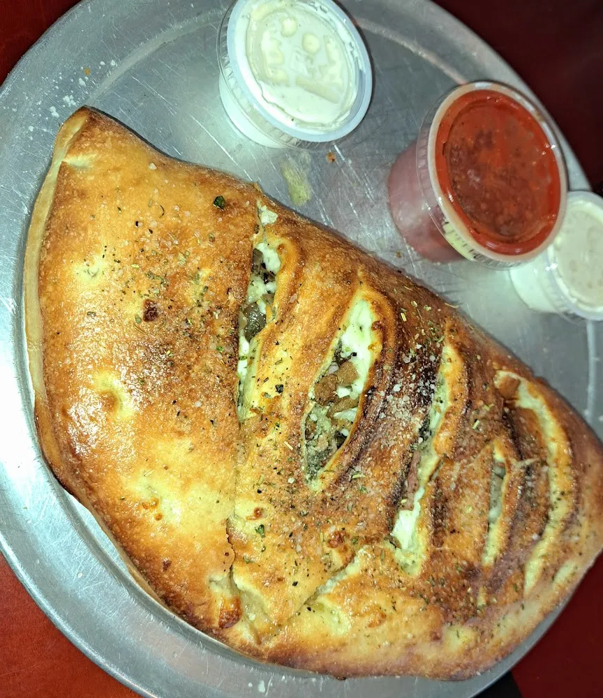 Deluxe Calzone